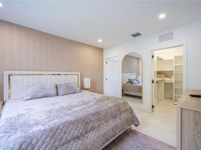 545 NW 47th St, Miami FL 33127