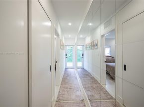 545 NW 47th St, Miami FL 33127