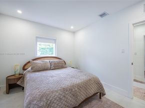 545 NW 47th St, Miami FL 33127