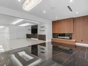 3000 SW 20th St, Miami FL 33145