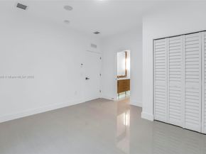 3000 SW 20th St, Miami FL 33145