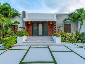 3000 SW 20th St