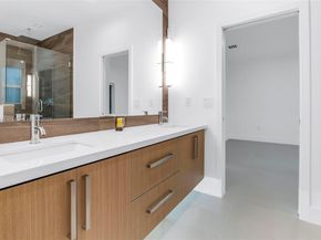 3000 SW 20th St, Miami FL 33145