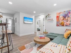 584 NW 30th St, Miami FL 33127