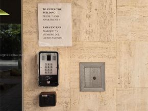 6940 Miami Gardens Dr 1319, Hialeah FL 33015