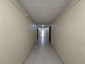 6940 Miami Gardens Dr 1319, Hialeah FL 33015