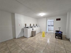 6940 Miami Gardens Dr 1319, Hialeah FL 33015