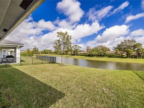 4242 Rosa Dr, Deerfield Beach FL 33064