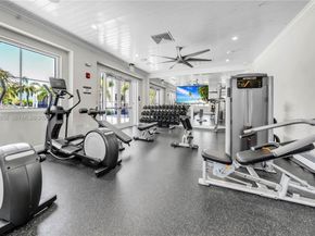 4242 Rosa Dr, Deerfield Beach FL 33064