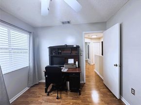 1143 NW 123rd Ct 607, Miami FL 33182