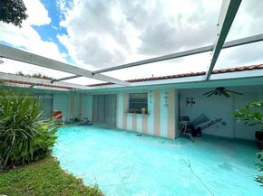 2431 Sabal Palm Dr, Miramar FL 33023