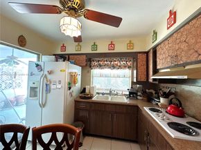 2431 Sabal Palm Dr, Miramar FL 33023