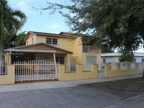 971 E 18th St, Hialeah FL 33013