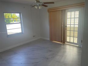 971 E 18th St, Hialeah FL 33013