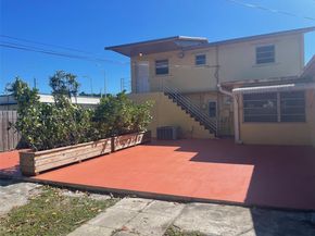 971 E 18th St, Hialeah FL 33013