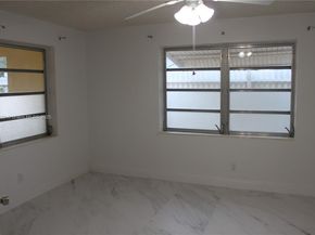 971 E 18th St, Hialeah FL 33013