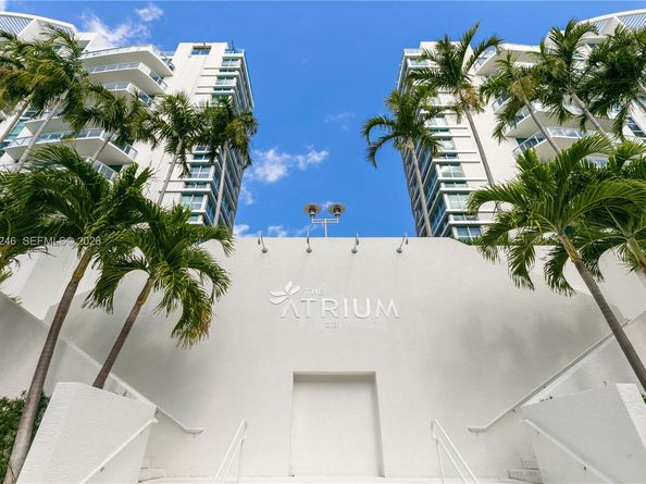 3131 NE 188th St 21010, Aventura FL 33180