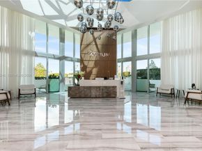 3131 NE 188th St 21010, Aventura FL 33180