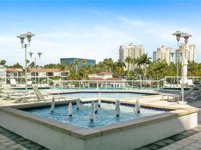 3131 NE 188th St 21010, Aventura FL 33180