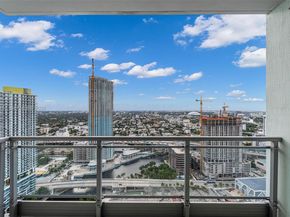 92 SW 3rd St 4109, Miami FL 33130