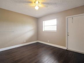 4061 N Dixie Hwy 29, Oakland Park FL 33334