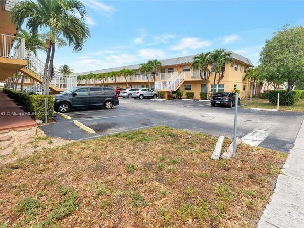 4061 N Dixie Hwy 29, Oakland Park FL 33334