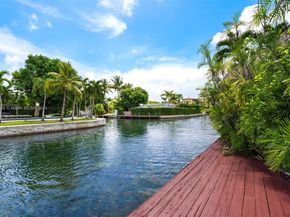 7975 Biscayne Point Cir, Miami Beach FL 33141