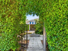 7975 Biscayne Point Cir, Miami Beach FL 33141