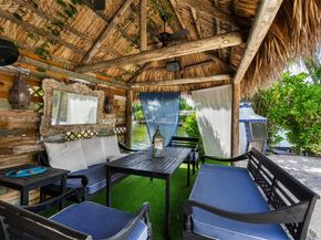 7975 Biscayne Point Cir, Miami Beach FL 33141