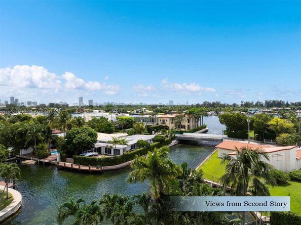 7975 Biscayne Point Cir, Miami Beach FL 33141