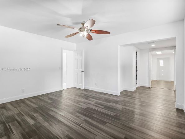 1124 Yale Dr, Hollywood FL 33021