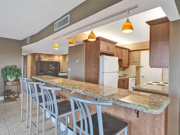 5100 Dupont Blvd 6M, Fort Lauderdale FL 33308