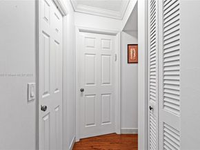 1425 Atlantic Shores Blvd 409, Hallandale Beach FL 33009