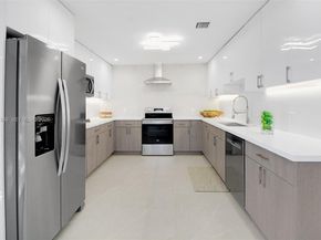 7904 SW 139th Ct, Miami FL 33183