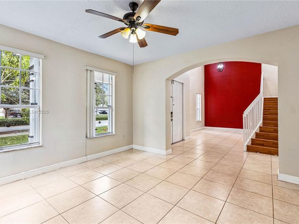 20235 SW 129th Ave, Miami FL 33177