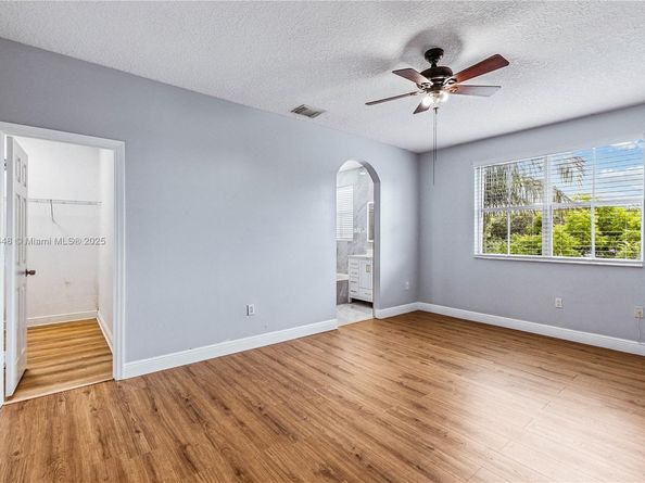 20235 SW 129th Ave, Miami FL 33177
