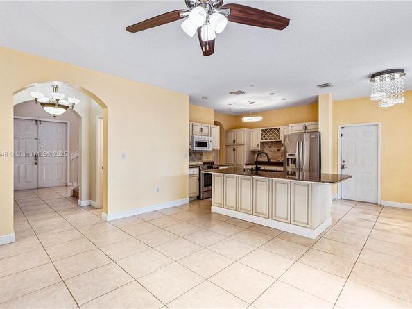 20235 SW 129th Ave, Miami FL 33177