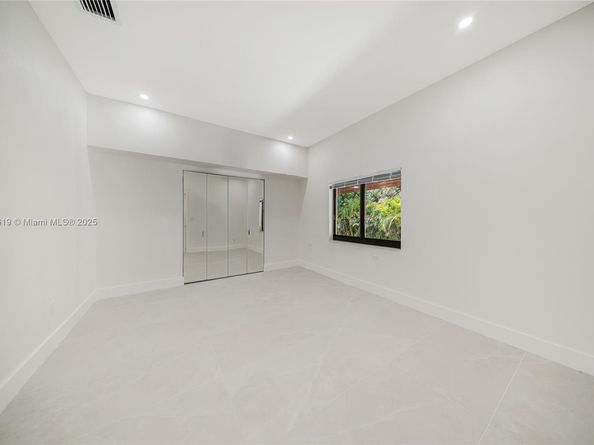 1344 SW 18th St, Miami FL 33145