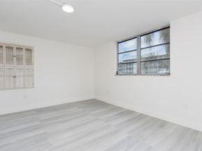 3600 NE 170th St D112, North Miami Beach FL 33160