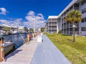 3600 NE 170th St D112, North Miami Beach FL 33160