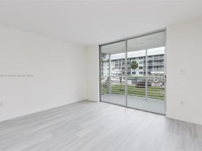 3600 NE 170th St D112, North Miami Beach FL 33160