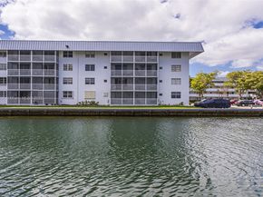 3600 NE 170th St D112, North Miami Beach FL 33160