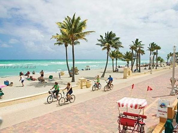 520 N 26th Ave, Hollywood FL 33020