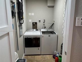 520 N 26th Ave, Hollywood FL 33020