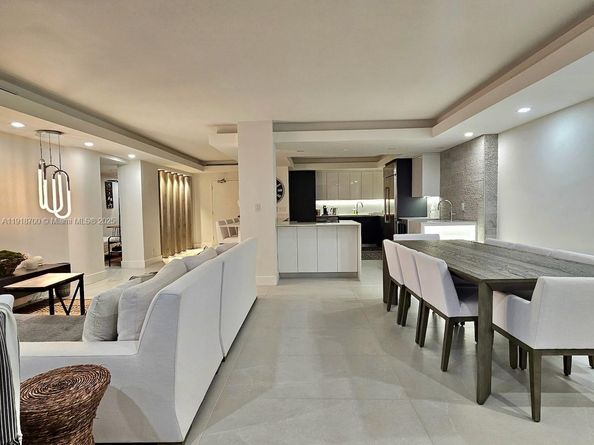 900 Bay Dr 524, Miami Beach FL 33141