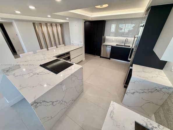 900 Bay Dr 524, Miami Beach FL 33141