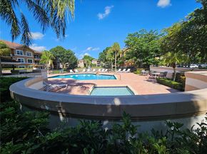 8701 Wiles Rd 305, Coral Springs FL 33067