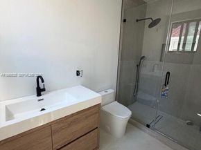 2800 SW 38th Ct, Miami FL 33134