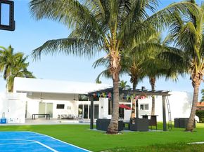 290 NW 125th Ave, Miami FL 33182