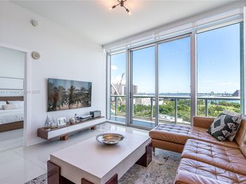 888 Biscayne Blvd